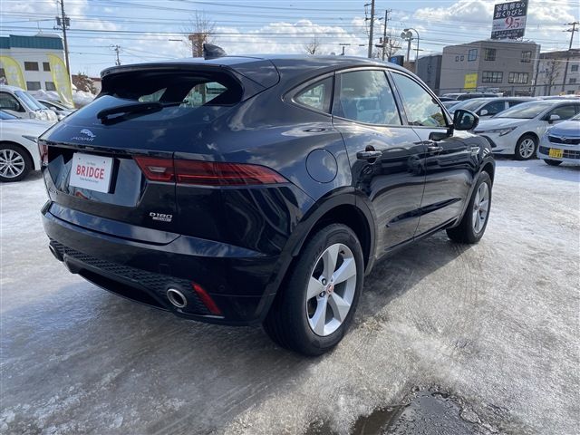 JAGUAR E-PACE 2018 Image 31