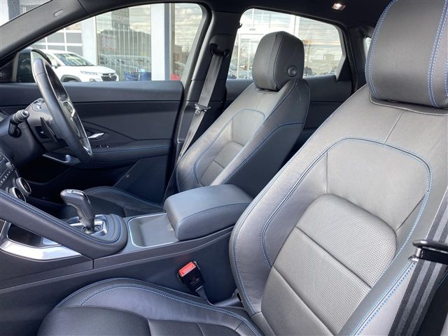JAGUAR E-PACE 2018 Image 31