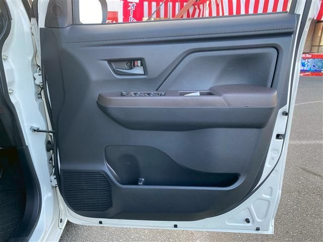 TOYOTA TANK 4WD 2019 Image 31