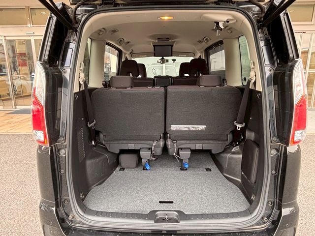 NISSAN SERENA  S-HYBRID 2017 Image 31