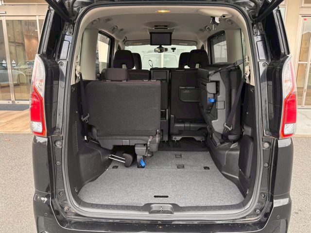 NISSAN SERENA  S-HYBRID 2017 Image 31