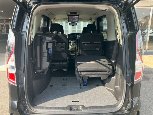 NISSAN SERENA  WG 2021 Image 31