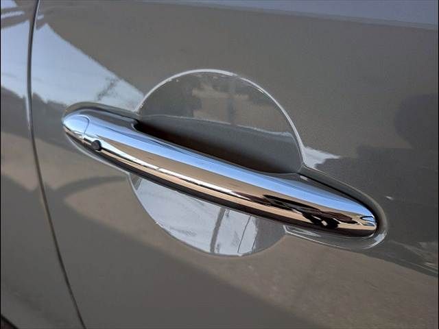 BMW MINI COOPER S 5DOOR 2019 Image 31