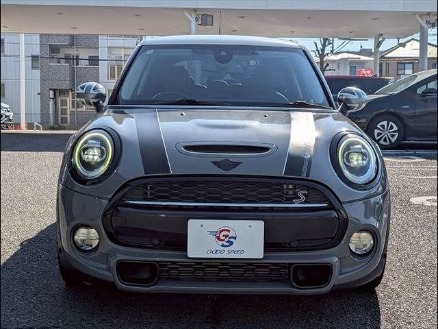 BMW MINI COOPER S 5DOOR 2019 Image 31