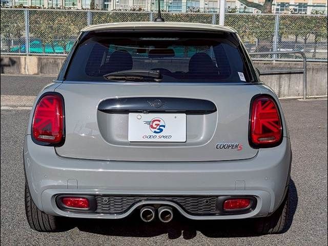 BMW MINI COOPER S 5DOOR 2019 Image 31