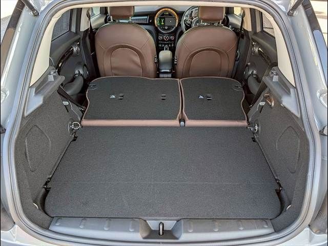 BMW MINI COOPER S 5DOOR 2019 Image 31