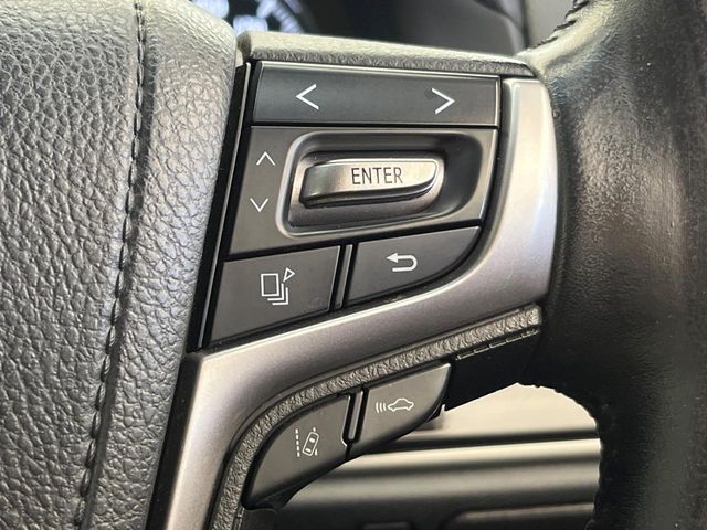 TOYOTA CROWN SEDAN HYBRID 2017 Image 31