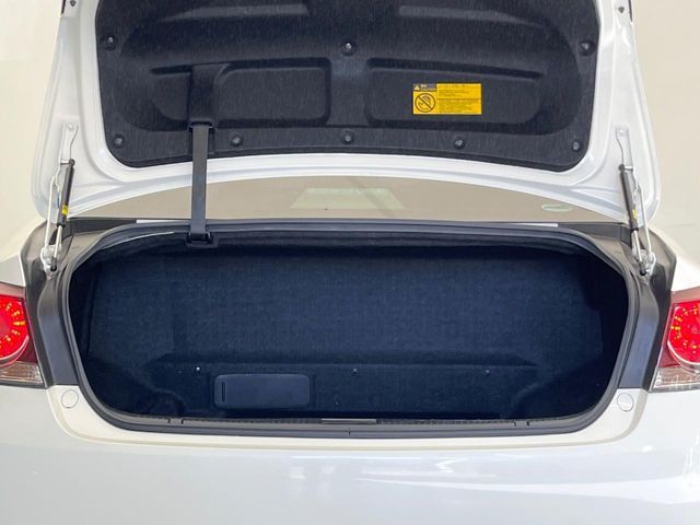 TOYOTA CROWN SEDAN HYBRID 2017 Image 31