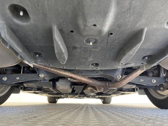 TOYOTA CROWN SEDAN HYBRID 2017 Image 31