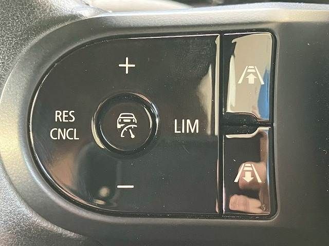 BMW MINI COOPER S OPEN 2024 Image 31