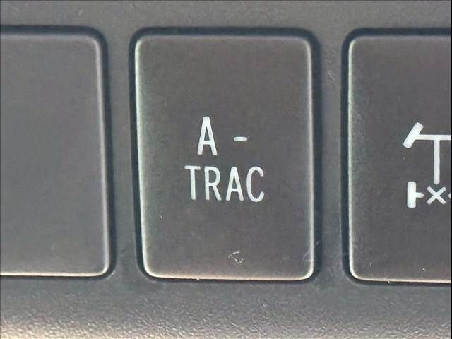 TOYOTA FJ CRUISER 4WD 2017 Image 31