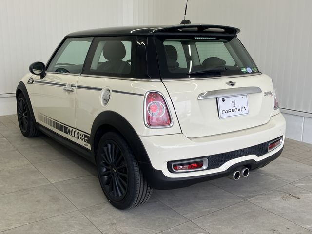 BMW MINI COOPER S 2013 Image 31