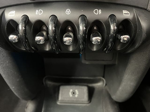 BMW MINI COOPER S 2013 Image 31