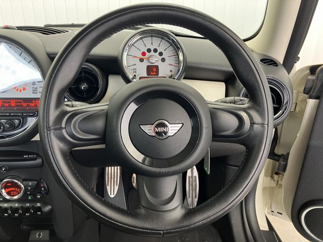 BMW MINI COOPER S 2013 Image 31