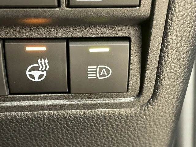 TOYOTA YARIS CROSS HYBRID 2025 Image 31