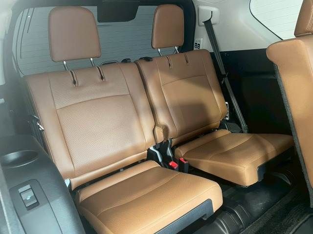 TOYOTA LANDCRUISER PRADO 2022 Image 31