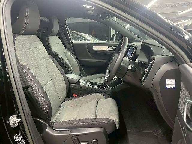 VOLVO XC40 2022 Image 31