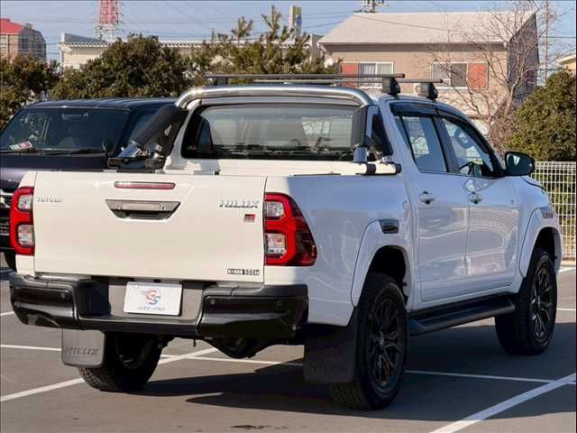 TOYOTA HILUX 4WD 2023 Image 31