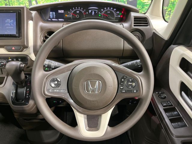 HONDA N BOX 2021 Image 31