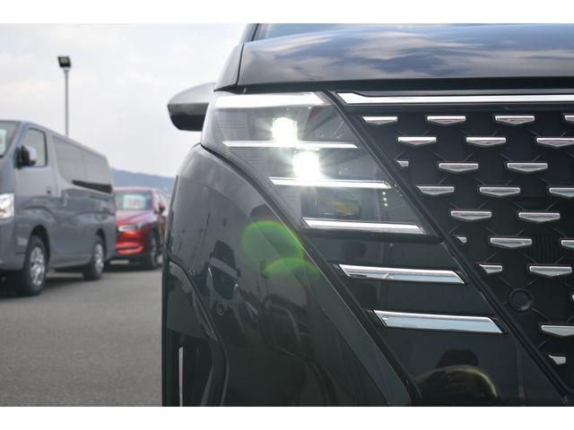 NISSAN SERENA  WG 2023 Image 31