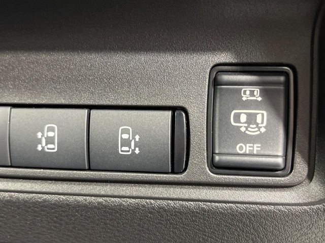 NISSAN SERENA  WG 2023 Image 31