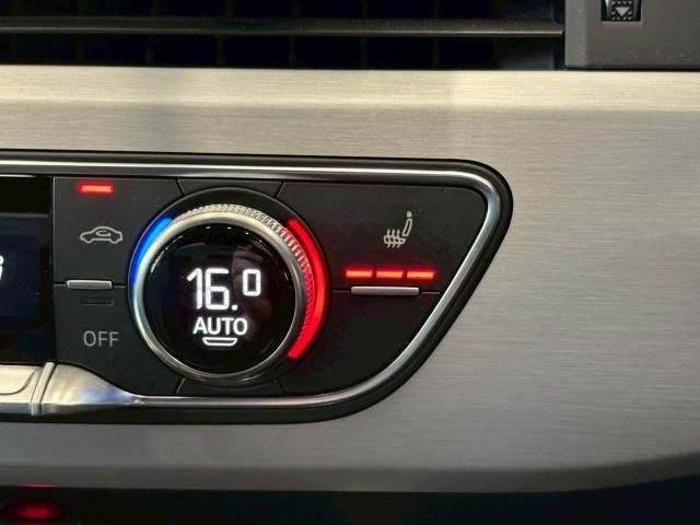 AUDI A4 2021 Image 31