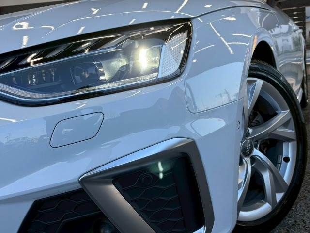 AUDI A4 2021 Image 31