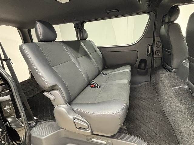 TOYOTA HIACE VAN 2WD 2024 Image 31