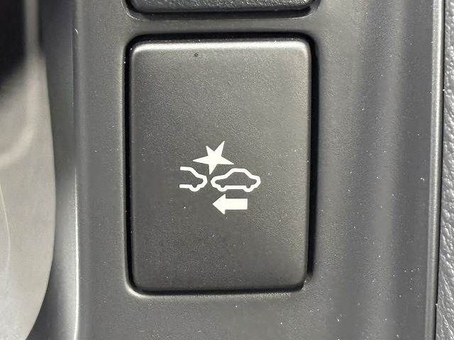 TOYOTA HIACE VAN 2WD 2024 Image 31