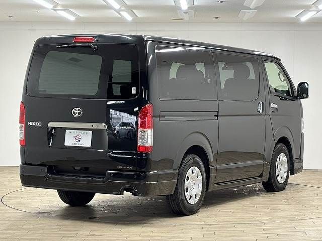 TOYOTA HIACE VAN 2WD 2024 Image 31