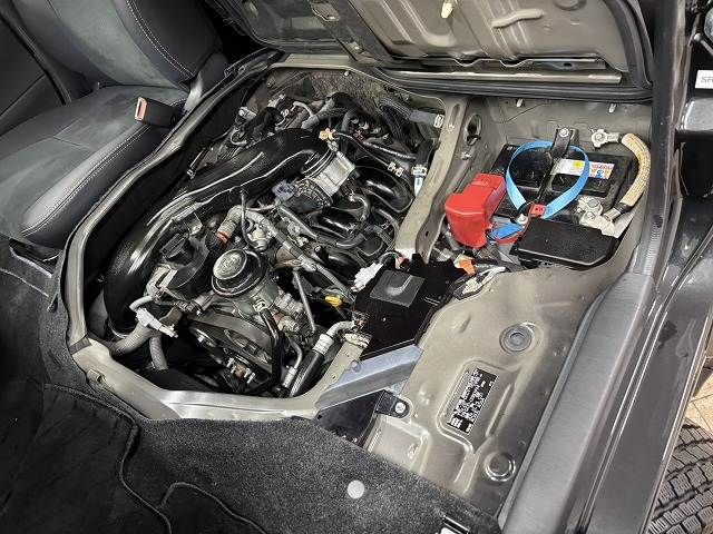 TOYOTA HIACE VAN 2WD 2024 Image 31