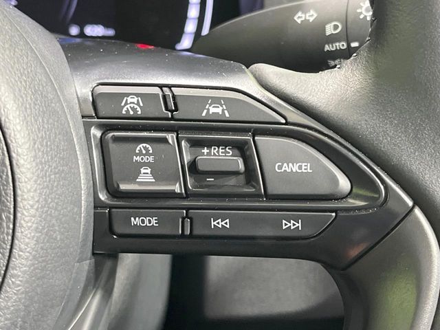 TOYOTA YARIS CROSS HYBRID 2025 Image 31