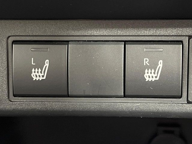 TOYOTA YARIS CROSS HYBRID 2025 Image 31