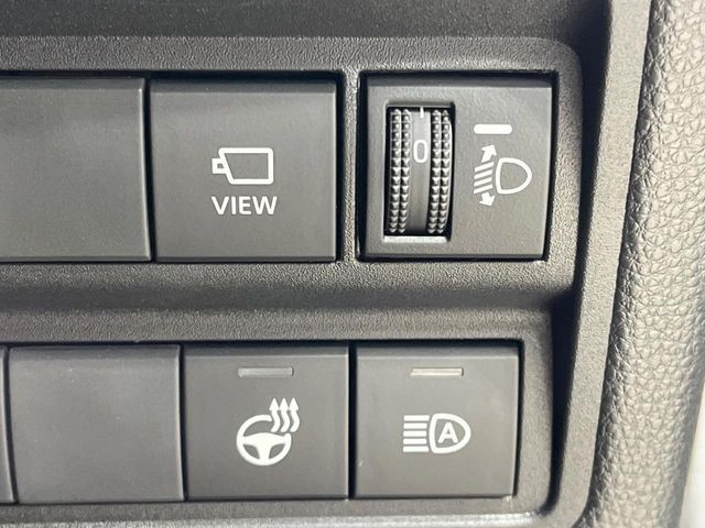 TOYOTA YARIS CROSS HYBRID 2025 Image 31