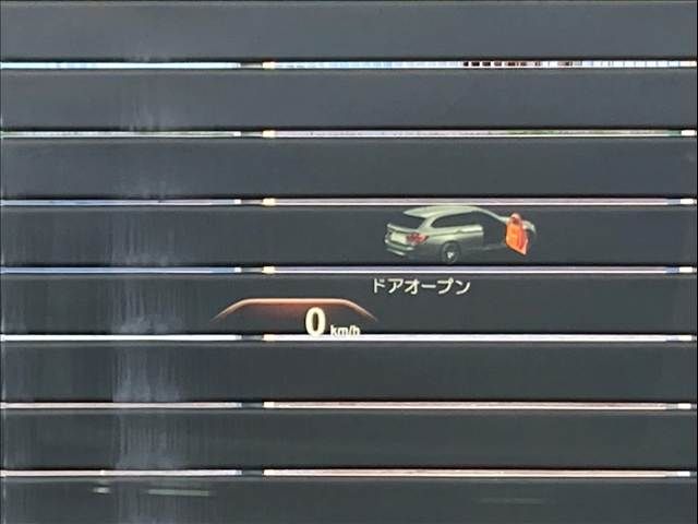 BMW 5SERIES TOURING 2017 Image 31