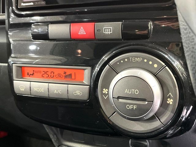 DAIHATSU TANTO 2013 Image 31