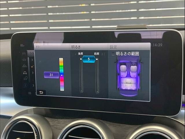 MERCEDES BENZ C CLAS 2018 Image 31