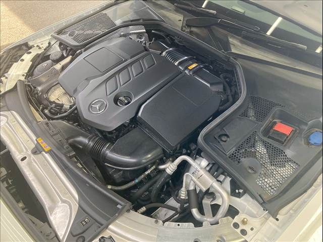 MERCEDES BENZ C CLAS 2018 Image 31