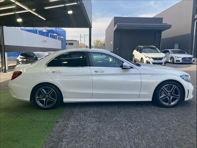 MERCEDES BENZ C CLAS 2018 Image 31