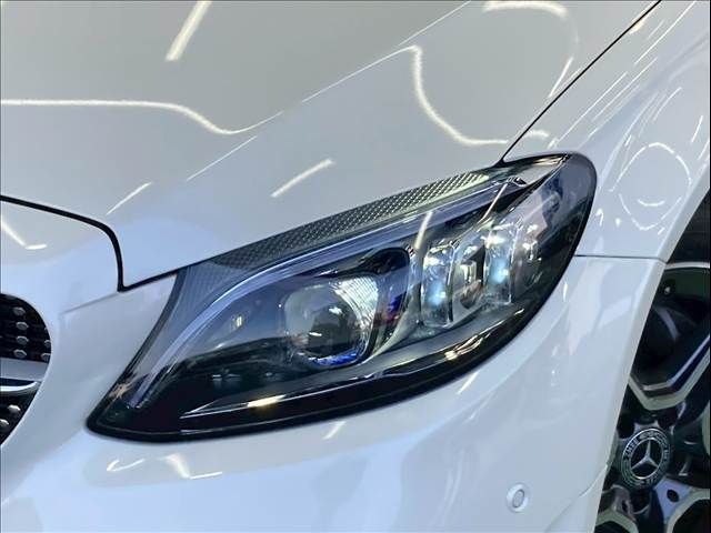 MERCEDES BENZ C CLAS 2018 Image 31