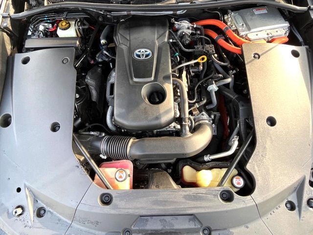 TOYOTA CROWN SEDAN HYBRID 2018 Image 31