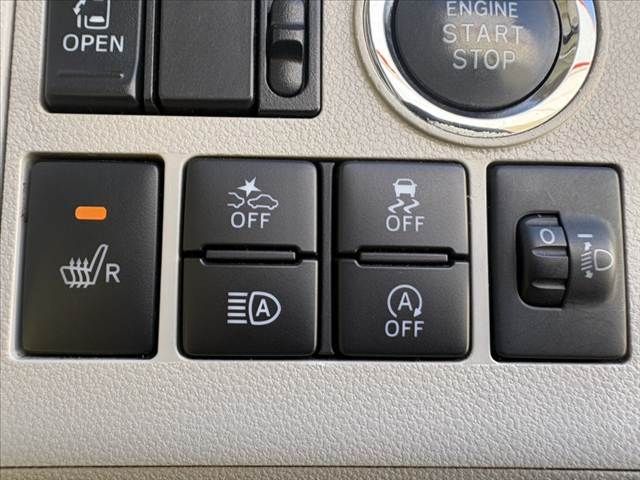 DAIHATSU TANTO 2017 Image 31