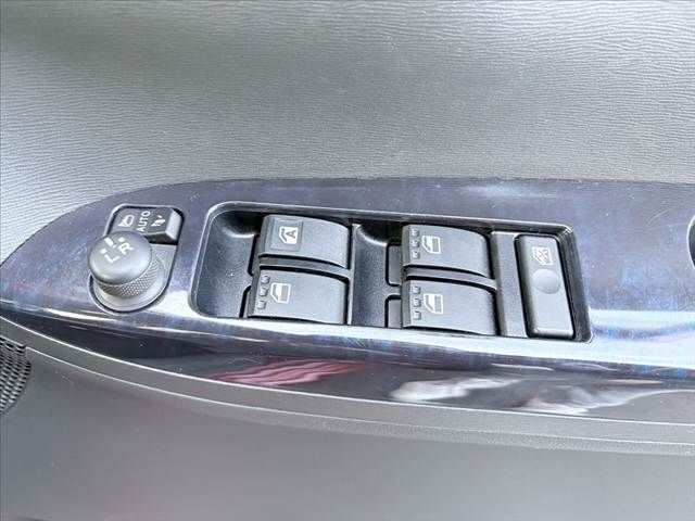 DAIHATSU TANTO CUSTOM 2017 Image 31