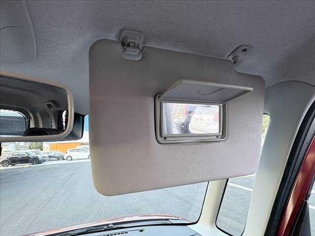 DAIHATSU TANTO CUSTOM 2017 Image 31