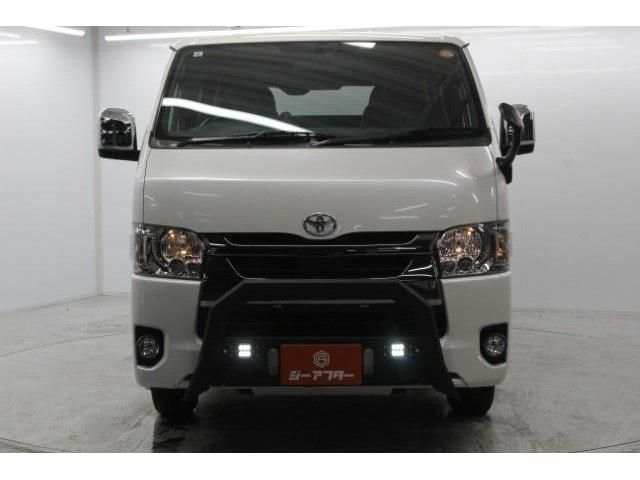 TOYOTA HIACE VAN 2WD 2020 Image 31