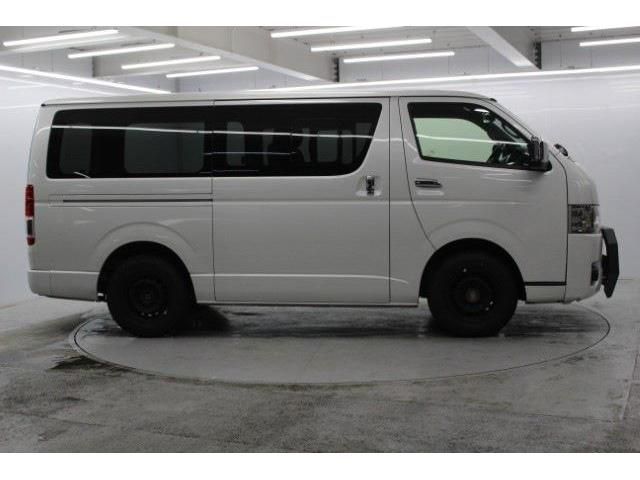 TOYOTA HIACE VAN 2WD 2020 Image 31