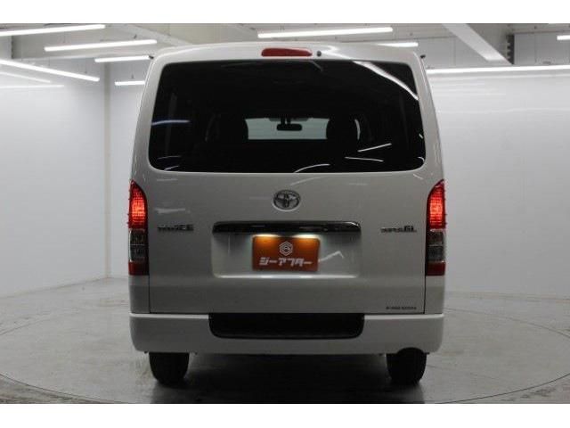 TOYOTA HIACE VAN 2WD 2020 Image 31