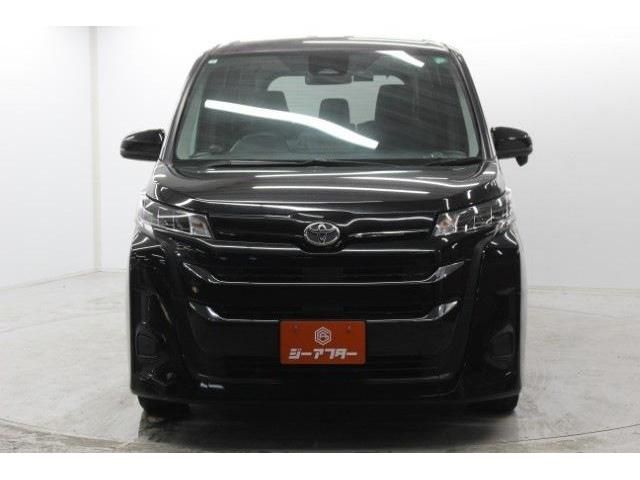 TOYOTA NOAH 2022 Image 31