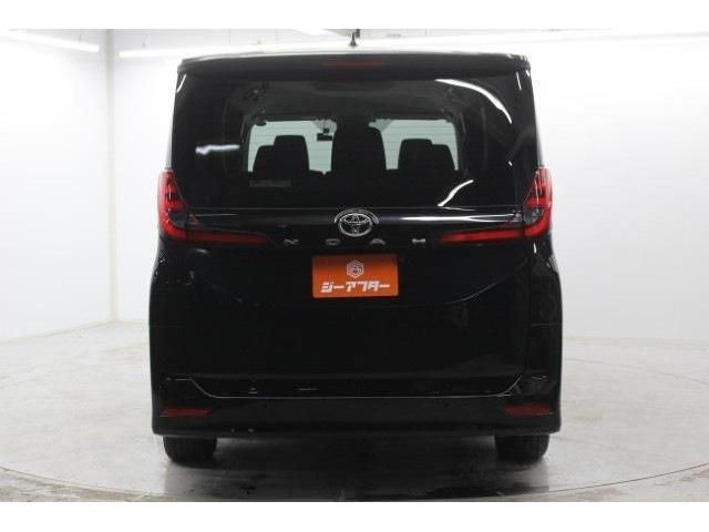 TOYOTA NOAH 2022 Image 31