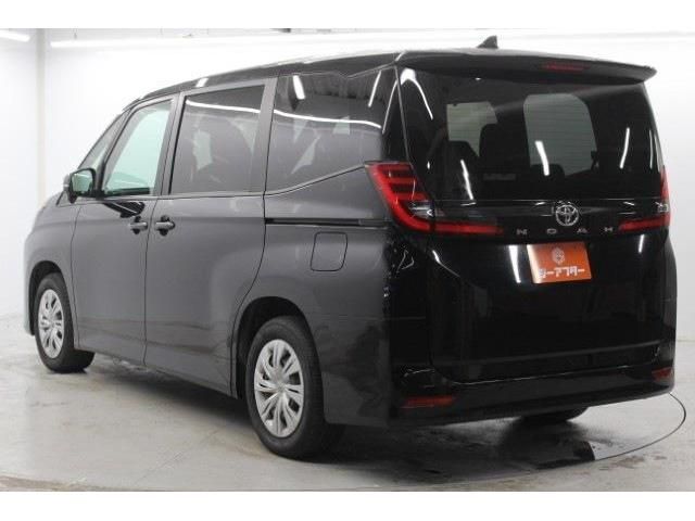 TOYOTA NOAH 2022 Image 31